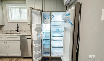 108 W 14th St, Bay Minette, AL 36507