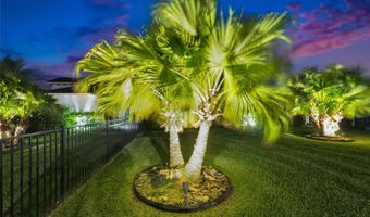 6927 CRESTPOINT Dr, Apollo Beach, FL 33572