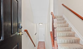 42282 TERRAZZO Ter, Aldie, VA 20105