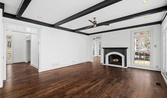 135 Staghound Ct, Alpharetta, GA 30005