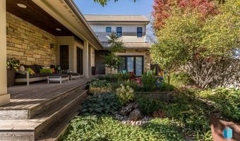 505 N Pasque Flower Trl, Brandon, SD 57005