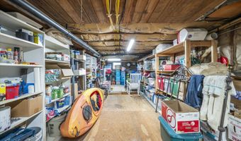 830 DIVISION St SE, Bandon, OR 97411