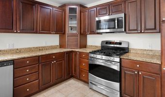 183 Skyline Rd, Bangor, ME 04401