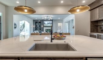 9401 Far Hills Ct, Arcadia, OK 73007