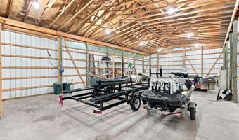 3235 Lakeview Dr, Allegan, MI 49010