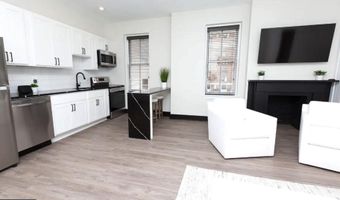 930 N CALVERT St 3A, Baltimore, MD 21202