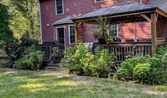 2 Country View Dr, Coventry, RI 02816