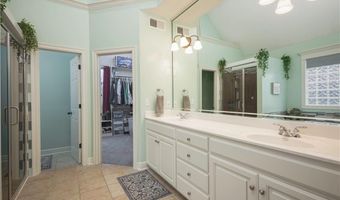 4417 N 141st St, Basehor, KS 66007