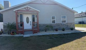 208 CENTER ST St, Auburndale, FL 33823