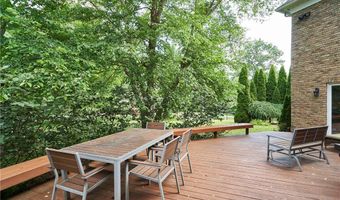 3721 Sanctuary Dr, Bath, OH 44333