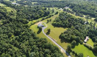 7421 Rabbit Ln, Birchwood, TN 37308