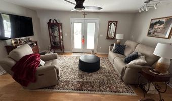 310 7TH St, Atlantic Beach, FL 32233