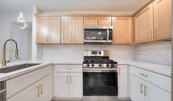 5064 Spencer St A, Las Vegas, NV 89119