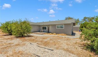 11806 Chamberlaine, Adelanto, CA 92301