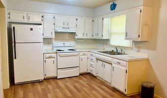 923 Rosemary St, Aurora, MO 65605