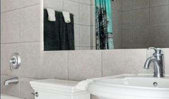 37 Hiawassee St E202, Asheville, NC 28801