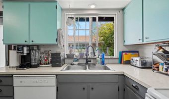111 Enos St, Amity, OR 97101