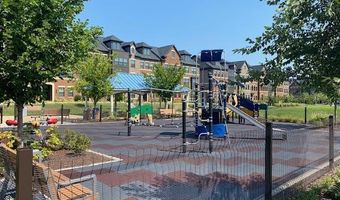 43432 APPLE ORCHARD Sq, Ashburn, VA 20148