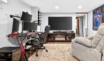 1036 W OKLAHOMA St, Appleton, WI 54914