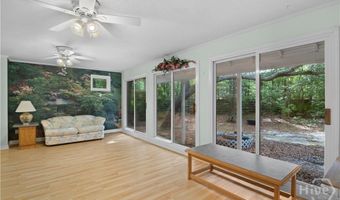157 Ole Oak Rd, Allenhurst, GA 31301