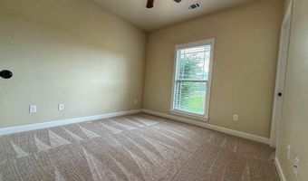 70 Gates Ln, Batesville, AR 72501