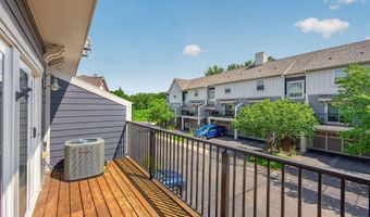 15589 Dwellers Way 1003, Apple Valley, MN 55124