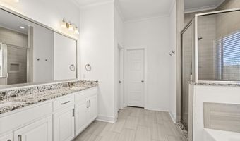 10233 Oak Colony Blvd, Baton Rouge, LA 70817