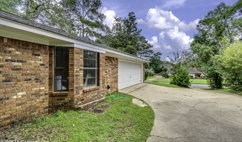 9 Treeway Dr, Brandon, MS 39042