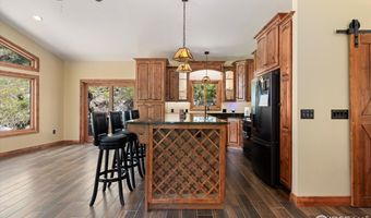 200 Falls Creek Dr, Bellvue, CO 80512