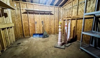 33 Transport Dr, Bennington, VT 05201