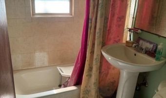62 Barry Dr, Alloway, NJ 07422