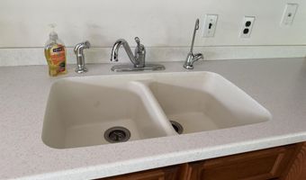 W7230 Marquis Rd, Amberg, WI 54102