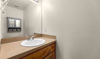 519 NE 2ND St, Battle Ground, WA 98604