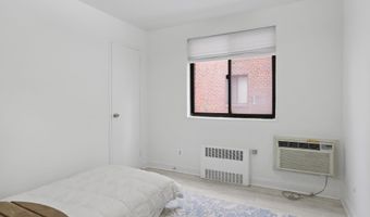 1581 N COLONIAL Ter 201-X, Arlington, VA 22209