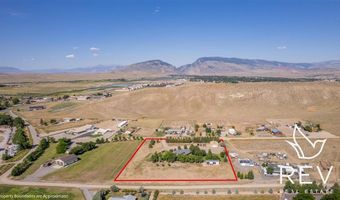 14 Beacon Dr, Cody, WY 82414