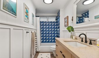 321 Kealahou Pl, Kailua, HI 96734
