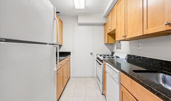 1730 ARLINGTON Blvd 4, Arlington, VA 22209