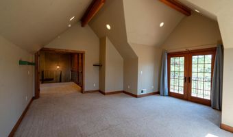 20087 Beaver Ln, Bend, OR 97703