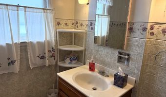 7892 OLD 101 Rd, Armstrong Creek, WI 54103