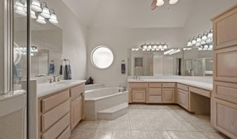 3409 Foot Hills Dr, Weatherford, TX 76087