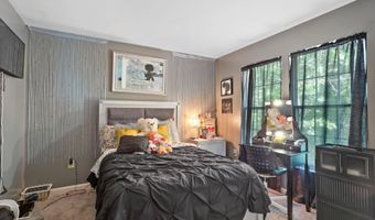 14708 BISQUE St, Accokeek, MD 20607