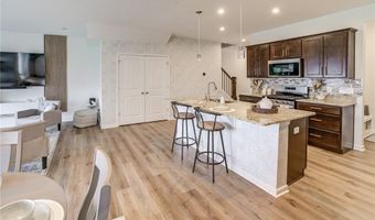 850-4 Dipper Ln, Aurora, OH 44202