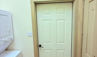 1113 Skyline Dr, Elephant Butte, NM 87935