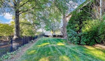 7806 FOX GATE Ct, Bethesda, MD 20817