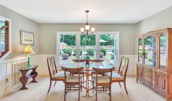 910 Chantilly Ln, Anderson, SC 29625