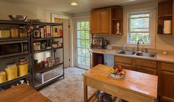 414 Park St, Bennington, VT 05201