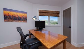 106 Chestnut Ln, Bellevue, ID 83313