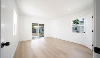805 S Poinsettia Ave, Compton, CA 90221
