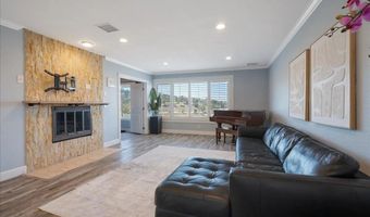 3834 Polaris Dr, La Mesa, CA 91941