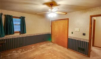 3406 McArthur Blvd, Alton, IL 62002